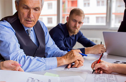 مشاوره و همکاری مدیریت دفتر فنی